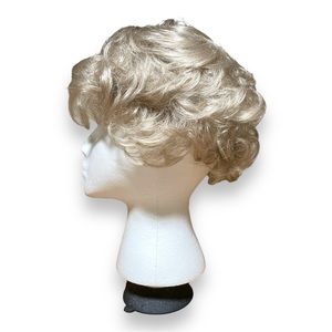 Ash blonde short Paul Young wig.